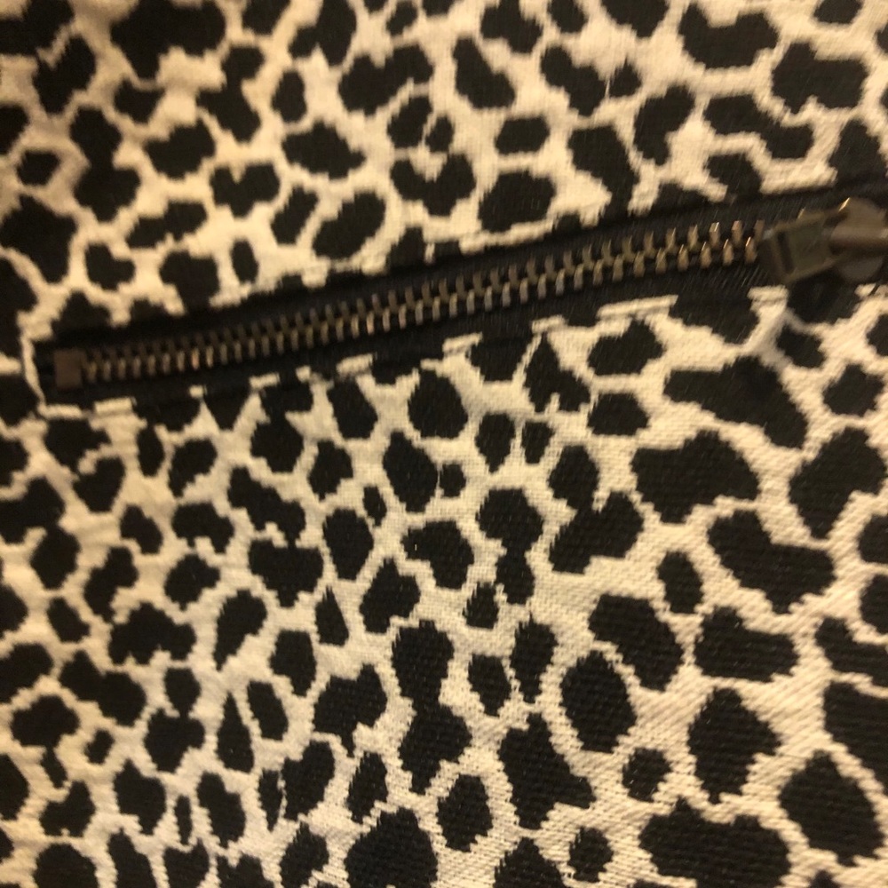 Skirt - Picture 2 of 4